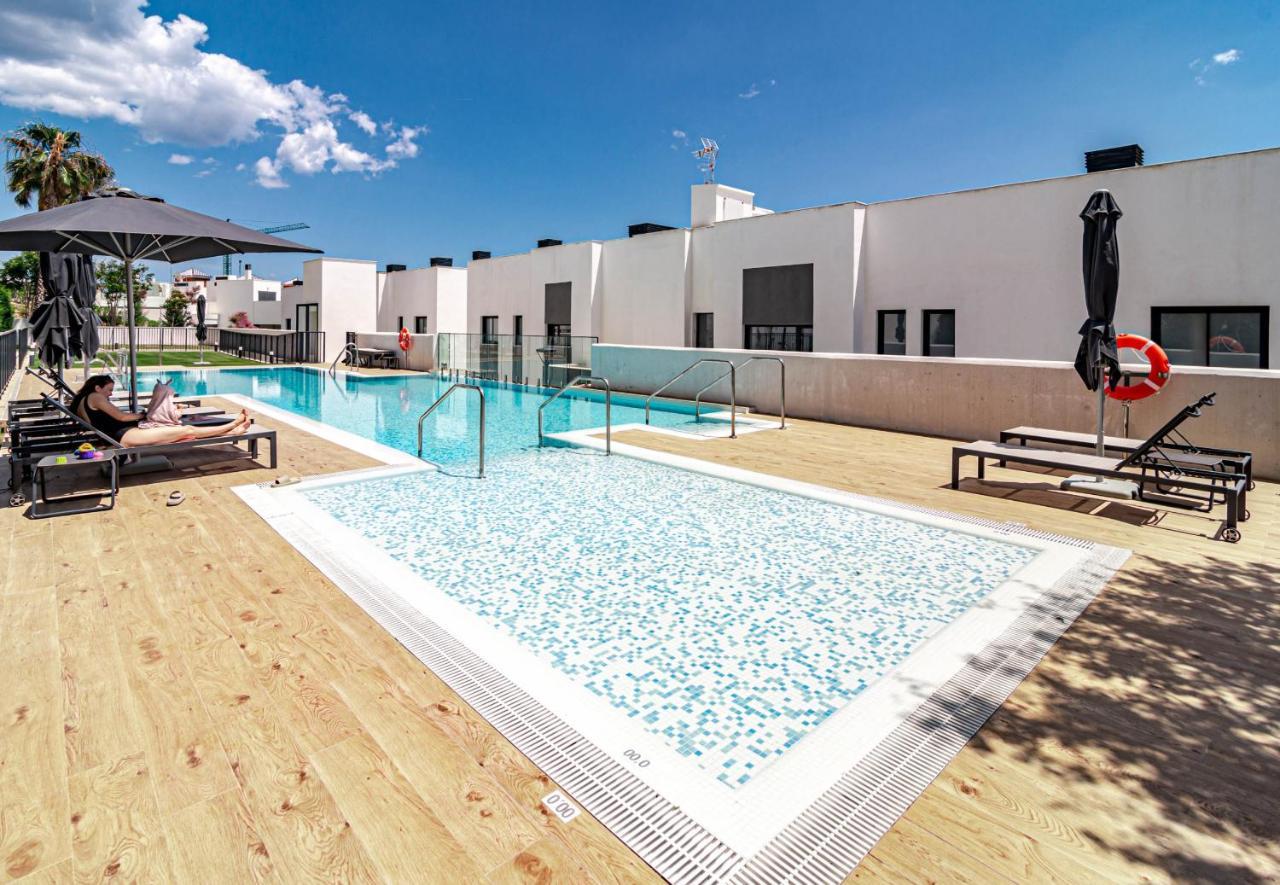 Sb4Bb - Apotel Las Mesas By Roomservices 埃斯特波纳 外观 照片